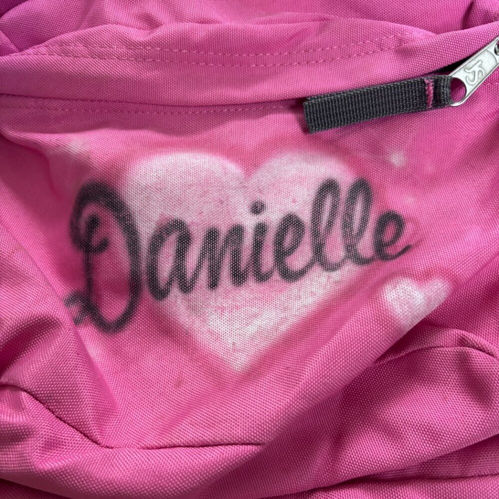 VTG JanSport Student Backpack TDH7 School Book Bag Hot Pink "Danielle" Graffiti - Picture 3 of 6